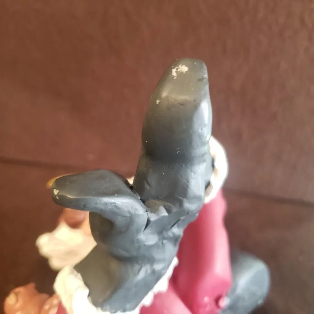 Vintage Possible Dreams Mini Munchikins Santa 1992 Figurine with bears resin Sad